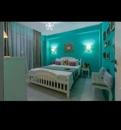 Coral Cozy Apartment